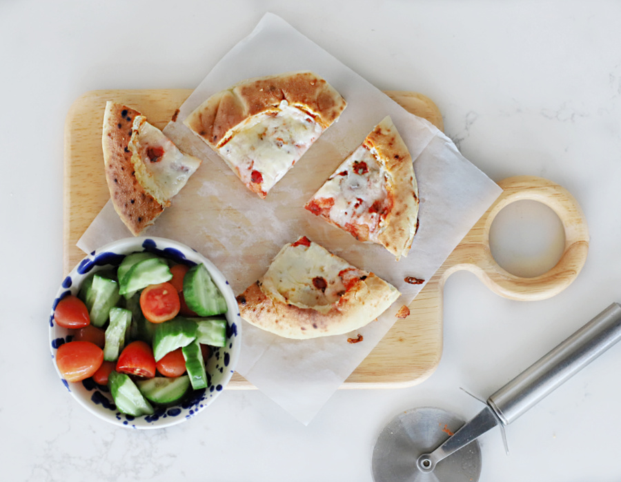 פיצה פיתה - ככה תעשו את זה