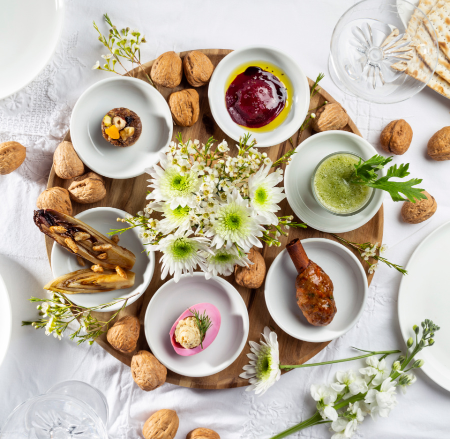 צלחת פסח מיוחדת במינה - סמלי החג כמו שעוד לא ראיתם